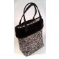 Borsa in PVC, rifinita con ecopelo nero- motivo sassi piccoli